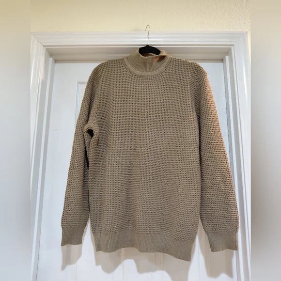 🎉HOST PICK🎉 NWT - PjPaul Jones Men Crew Neck Sweater Sz.Med/Women XL - Picture 3 of 10